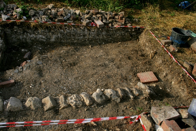 Path E of toilet