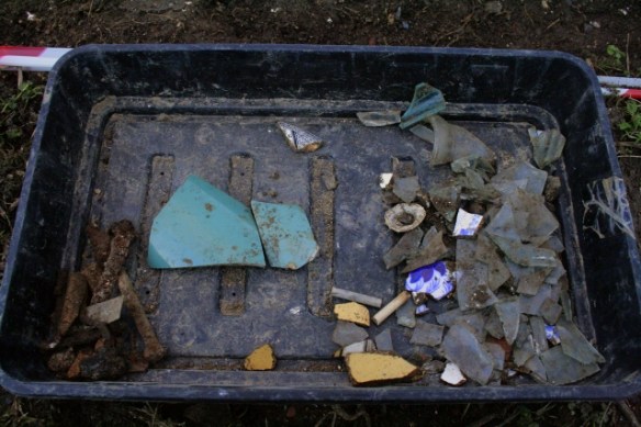 Finds tray from 2x2m grid sq S of cottage E of extension