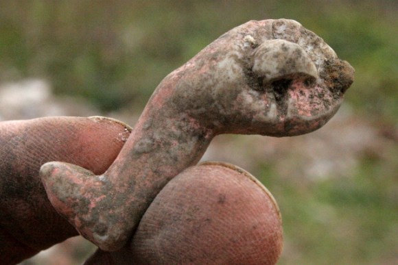 Ceramic doll's articulated leg