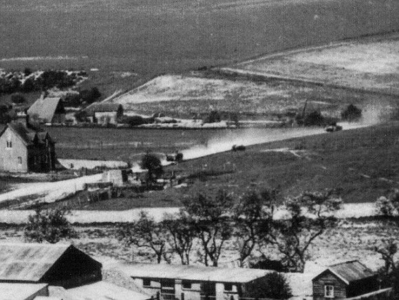 Tanks move into Balsdean - detail of photo. Photo: Holland Mercer Collection.