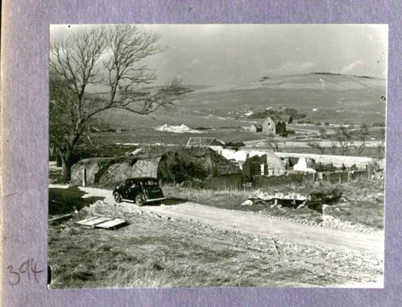 Photo 394. Balsdean with demolished farm buildings. In Captain Bertie Hubbard Maclaren's scrapbook. Brighton & Hove Royal Pavilion and Museums, ref. HA930078.